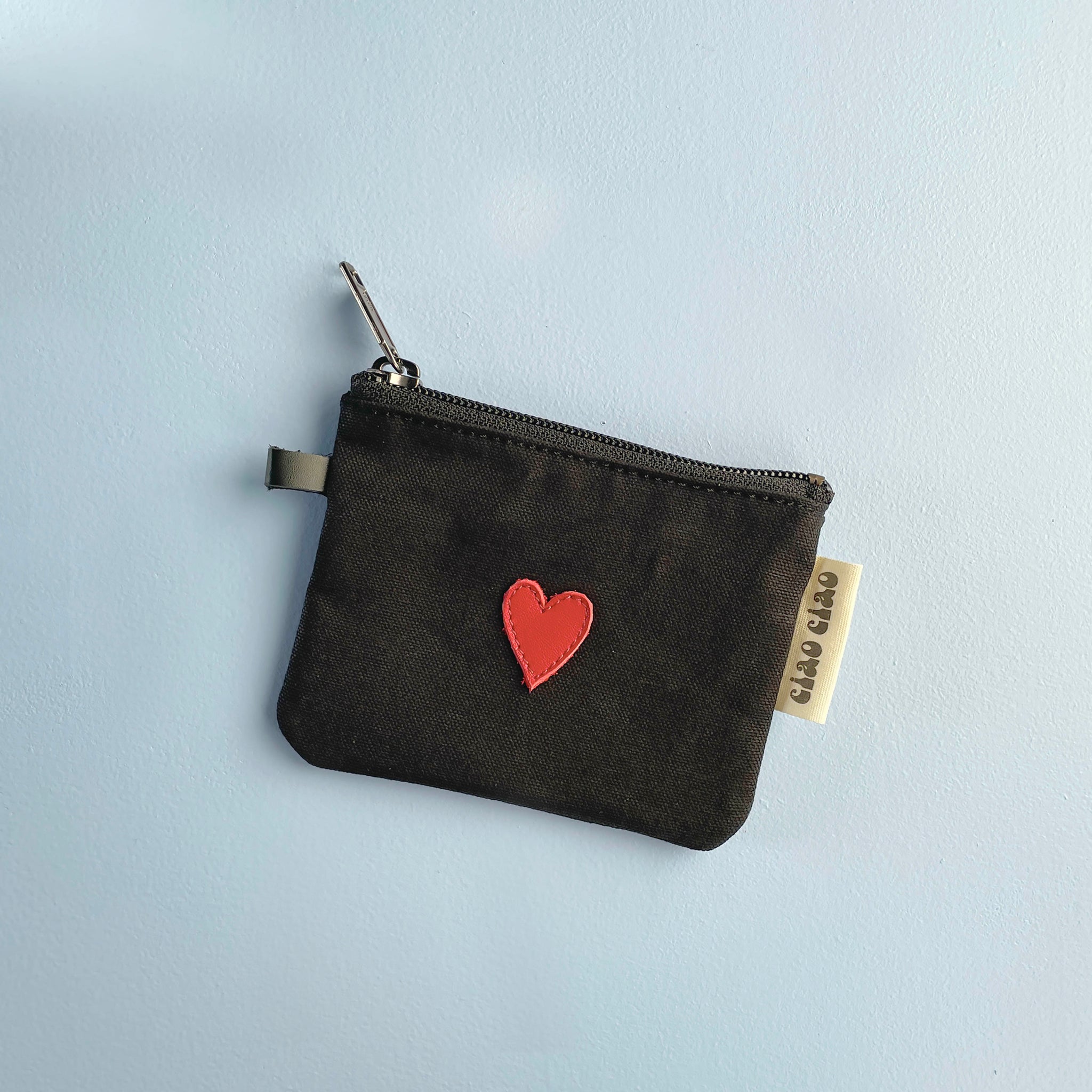 Pochette portefeuille noir appliqué petit coeur